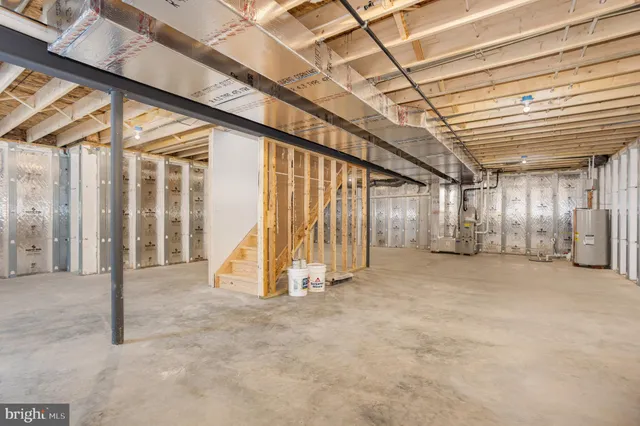 $599,900 | 107 Sparrow Lane, Elizabethtown, PA 17022