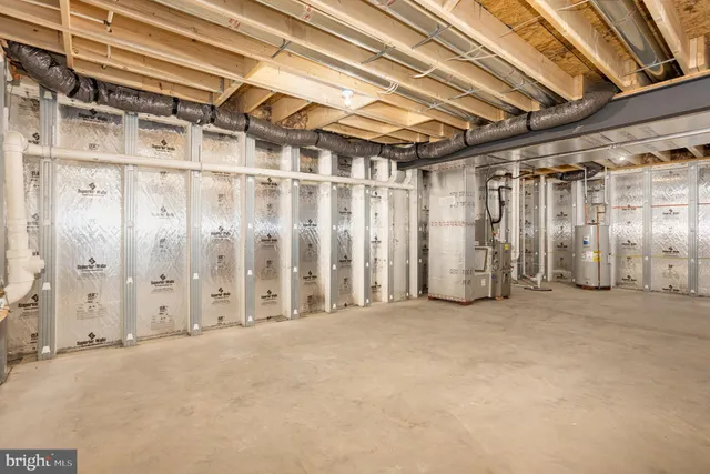 $599,900 | 107 Sparrow Lane, Elizabethtown, PA 17022