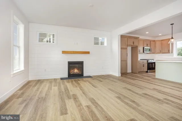 $599,900 | 107 Sparrow Lane, Elizabethtown, PA 17022