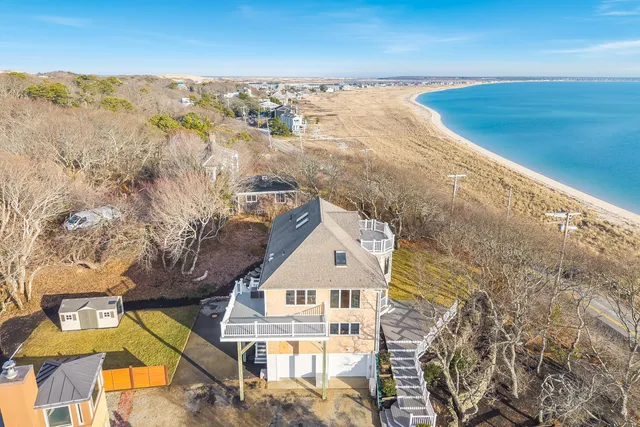 $3,700,000 | 724 Commercial Street, Provincetown, MA 02657