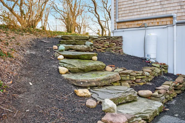 $3,700,000 | 724 Commercial Street, Provincetown, MA 02657