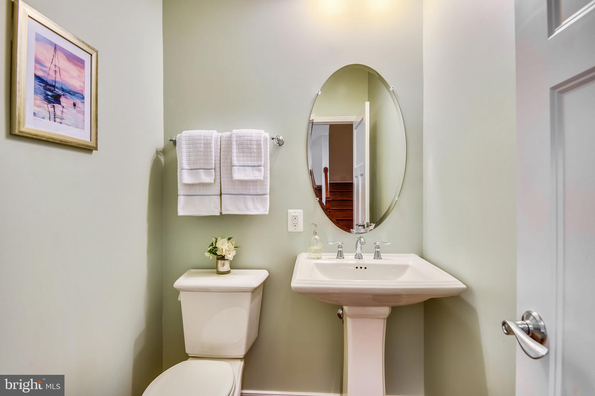 108 Merrimack Way Arnold, MD 21012 - Photo 15 of 35 Half bath on main level