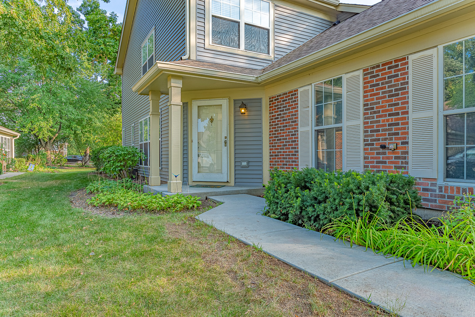 679 Bent Ridge Lane Elgin, IL 60120 - Photo 3 of 25