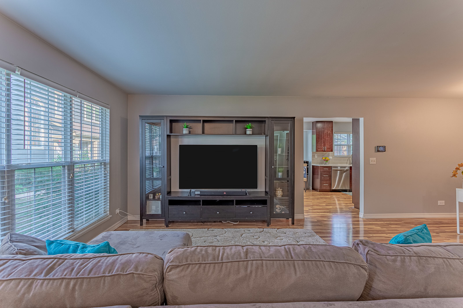 679 Bent Ridge Lane Elgin, IL 60120 - Photo 4 of 25