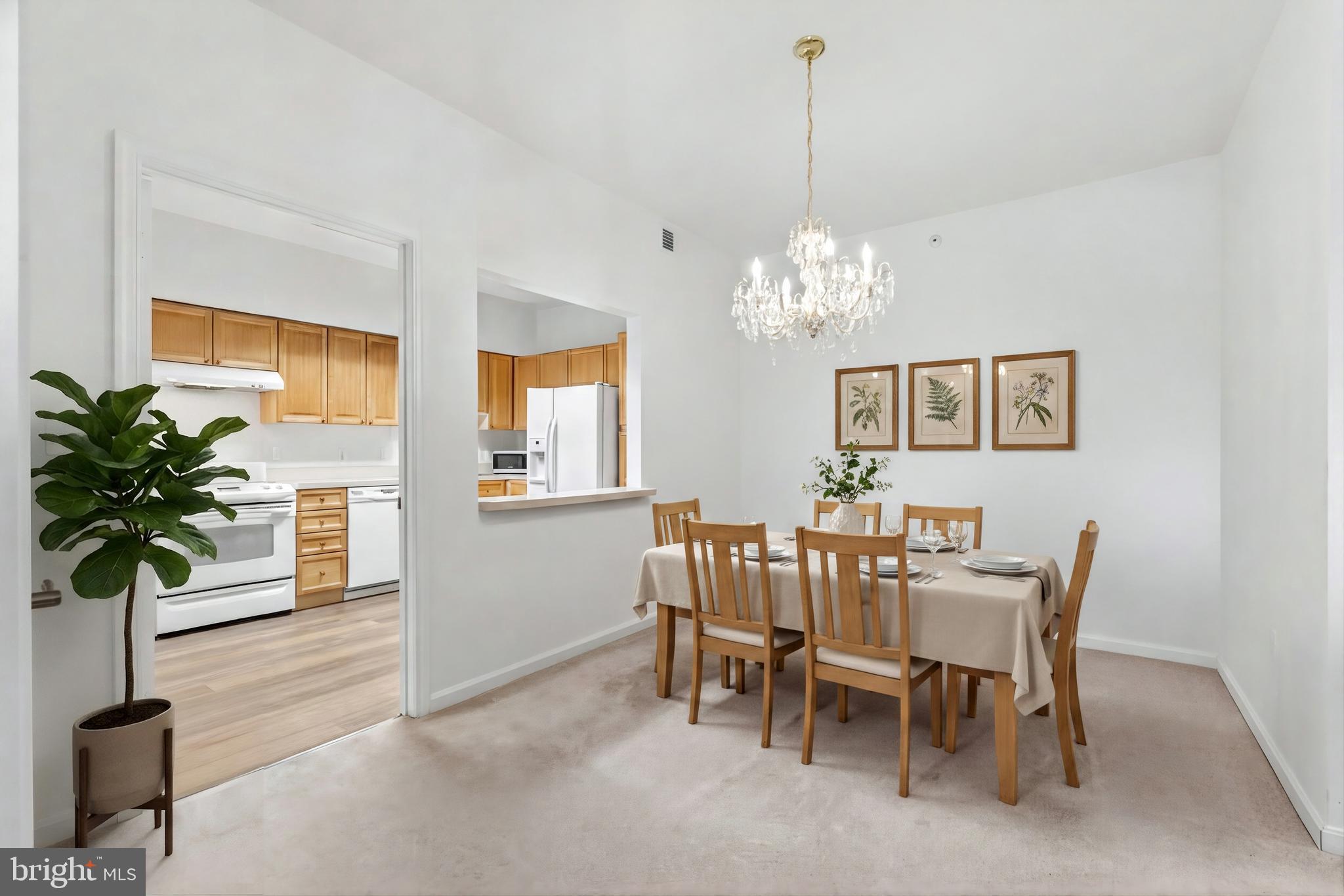 19355 Cypress Ridge Terrace, Unit 314 Leesburg, VA 20176 - Photo 12 of 51 Virtually staged dining room