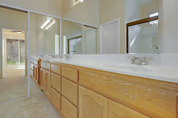 $570,000 | 208 Fremantle Court, Roseville, CA 95747