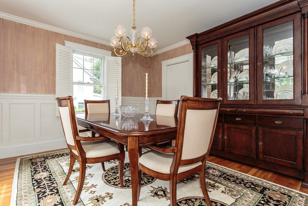 33 Horace Road Belmont, MA 02478 - Photo 5 of 20 Gallery Image 5