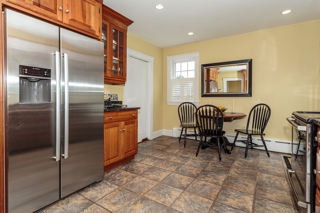 33 Horace Road Belmont, MA 02478 - Photo 7 of 20 Gallery Image 7
