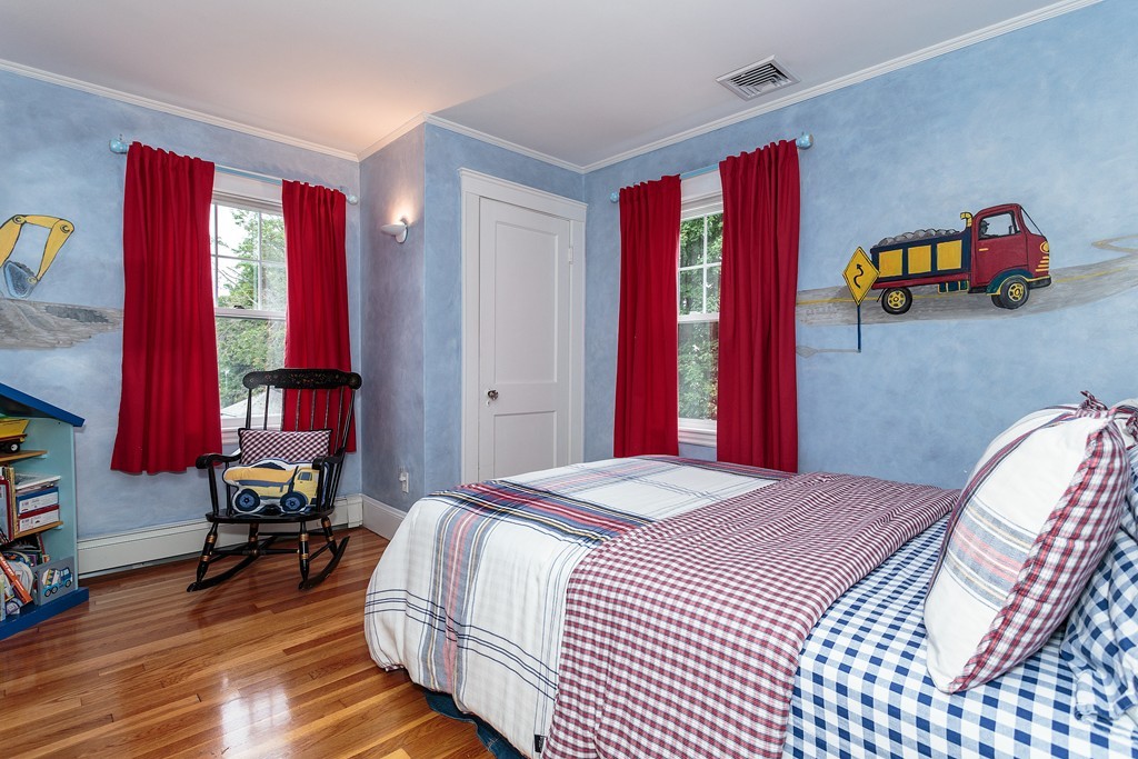 33 Horace Road Belmont, MA 02478 - Photo 10 of 20 Gallery Image 10