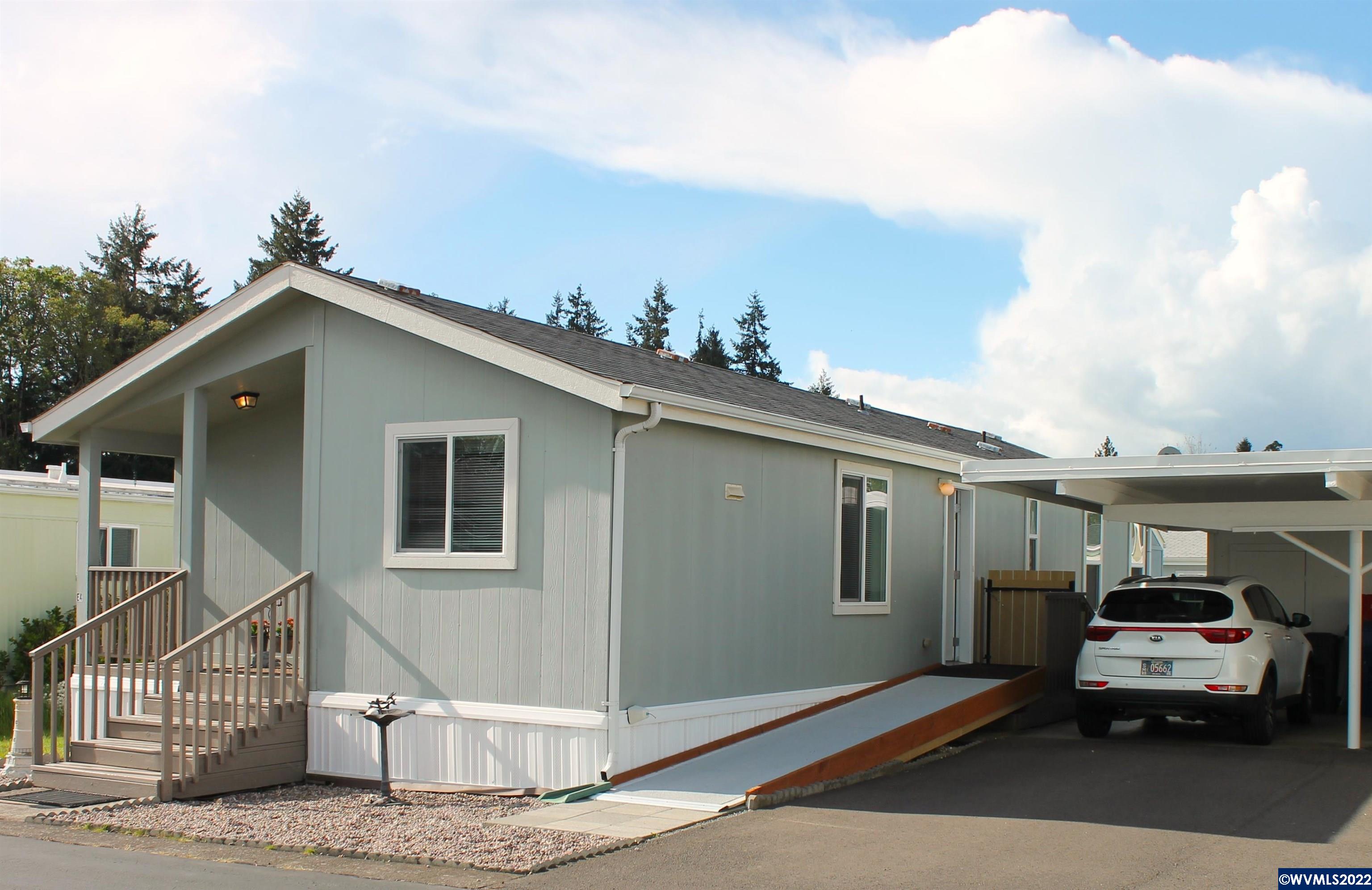 4940 Sunnyside Road Southeast, Unit E4 Salem, OR 97302 - Photo 4 of 22