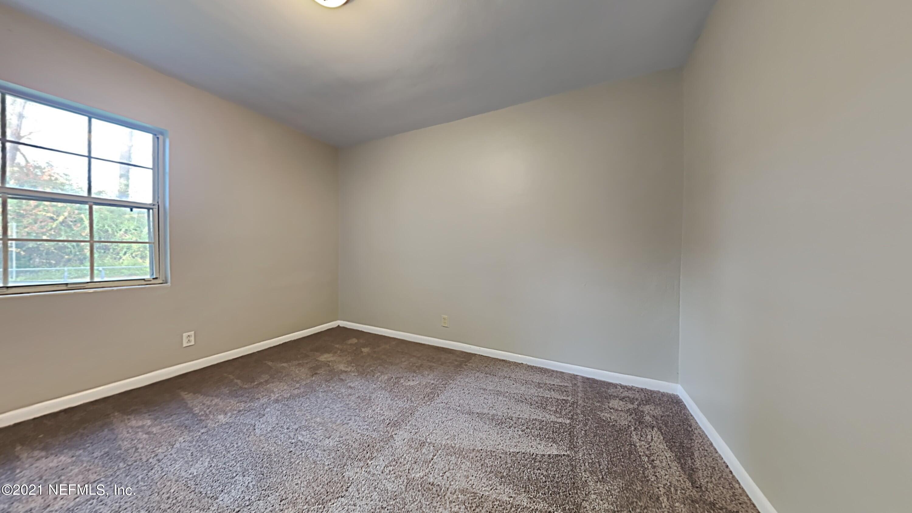 5618 Bagnal Road Jacksonville, FL 32205 - Photo 9 of 17 8_Image_KByZHe49Vn