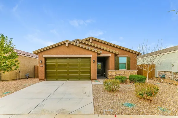 $2,005 | 40481 West Jenna Lane, Maricopa, AZ 85138