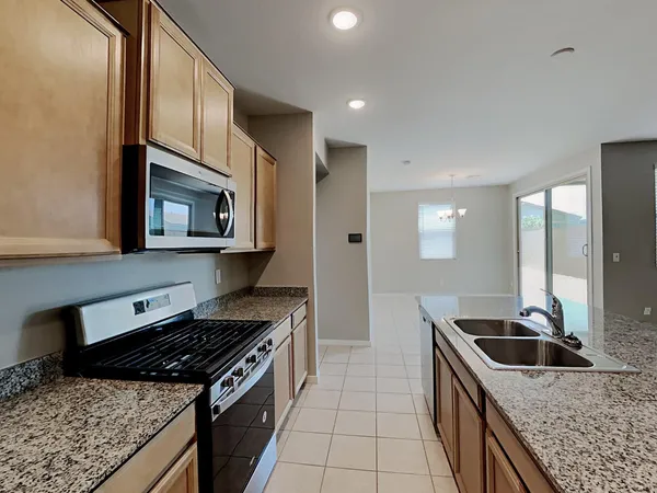$2,005 | 40481 West Jenna Lane, Maricopa, AZ 85138