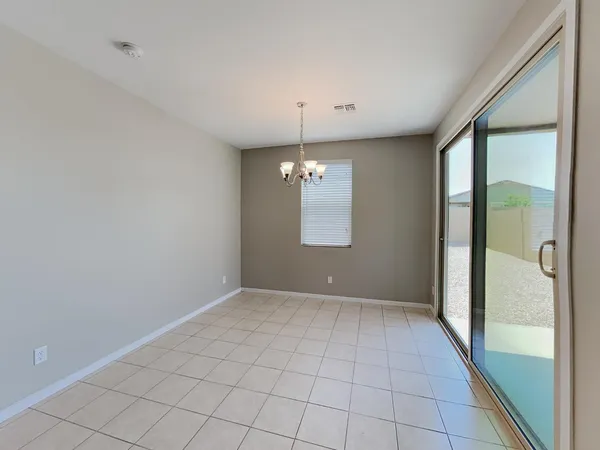 $2,005 | 40481 West Jenna Lane, Maricopa, AZ 85138