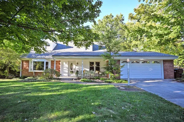 $299,900 | 3764 Susanna Drive, Cincinnati, OH 45251