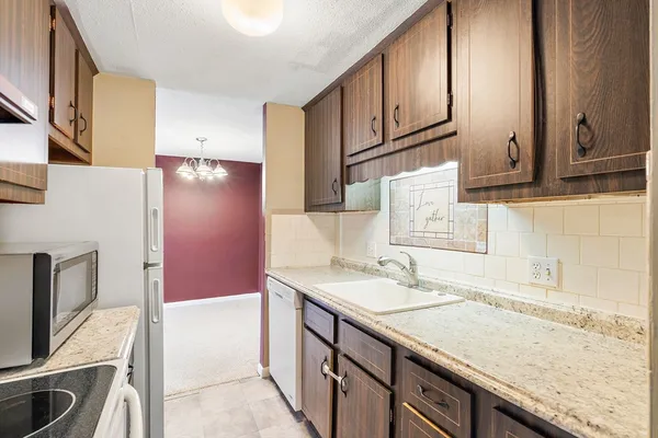 $190,000 | 35 High Street, Unit 9, Marlborough, MA 01752