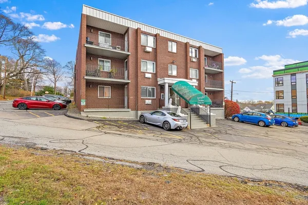 $190,000 | 35 High Street, Unit 9, Marlborough, MA 01752