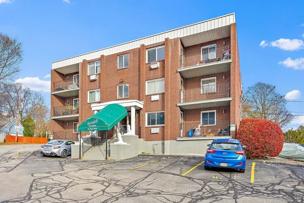 $190,000 | 35 High Street, Unit 9, Marlborough, MA 01752