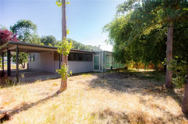 $285,000 | 940 6th Street, Lakeport, CA 95453