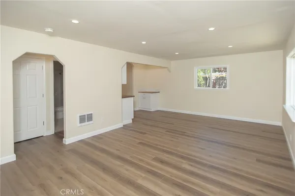 $285,000 | 940 6th Street, Lakeport, CA 95453