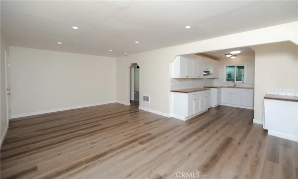 $285,000 | 940 6th Street, Lakeport, CA 95453