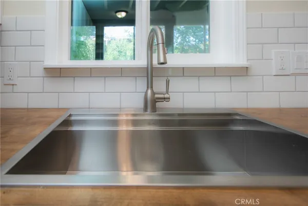 $285,000 | 940 6th Street, Lakeport, CA 95453