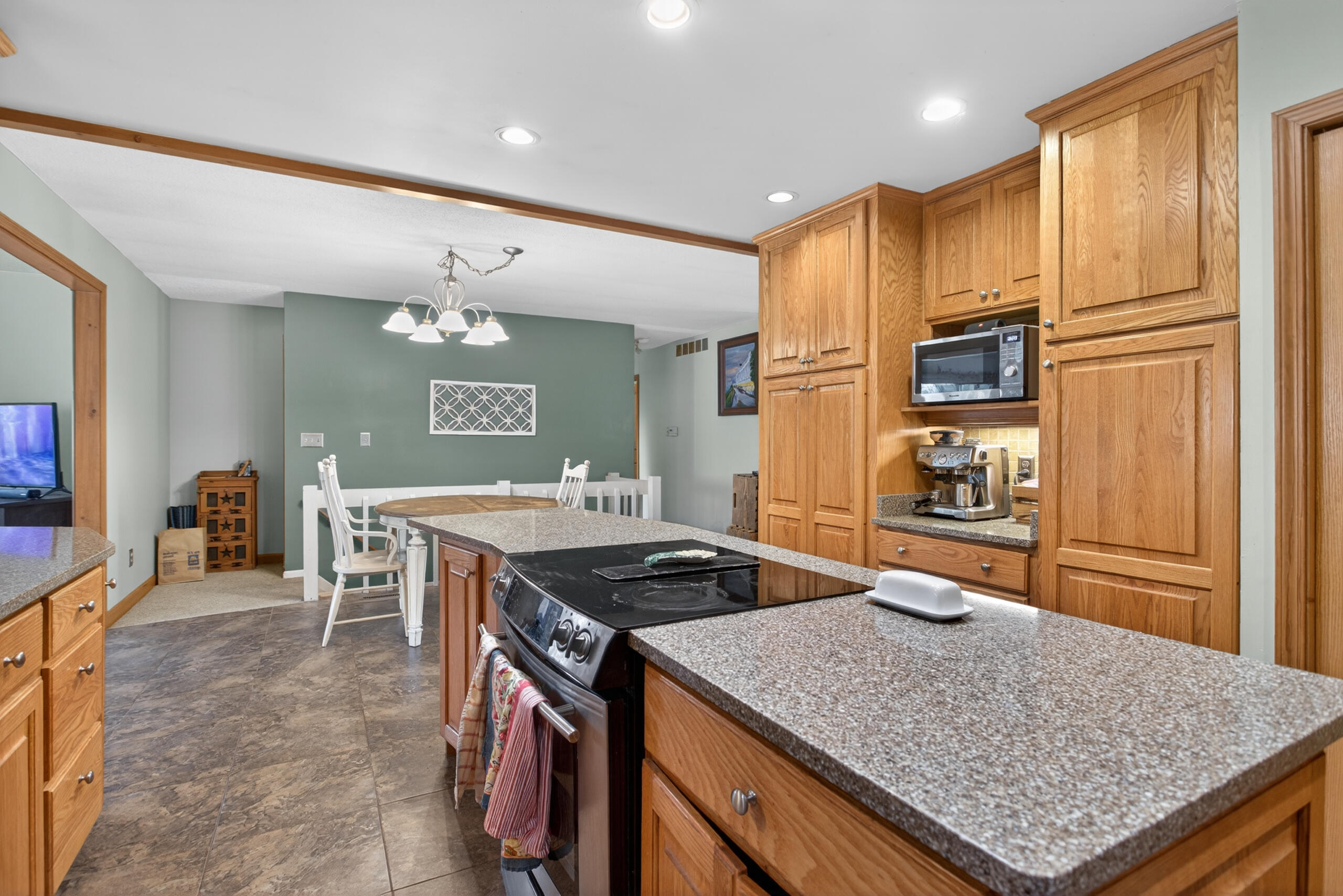 9437 Fisk Road Parma, MI 49269 - Photo 14 of 70 020_0N0A5184