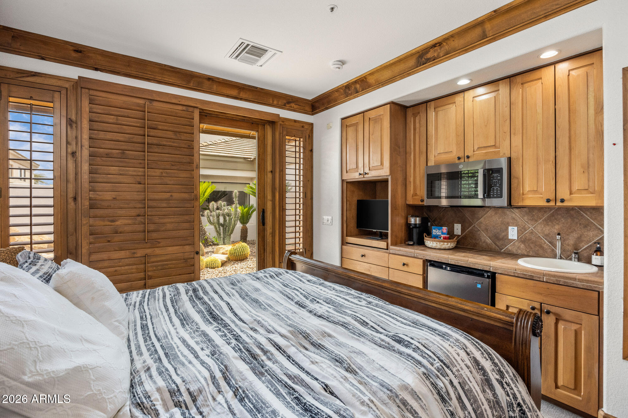 7705 East Doubletree Ranch Road, Unit 19 Scottsdale, AZ 85258 - Photo 24 of 38 D46A7700