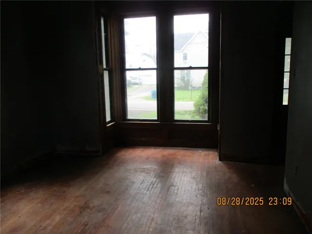 $60,000 | 6 Alexander Street, Unit 1, Avoca, NY 14809