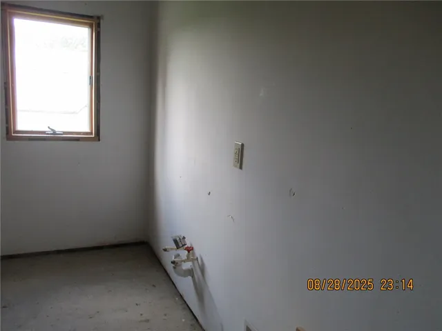 $60,000 | 6 Alexander Street, Unit 1, Avoca, NY 14809