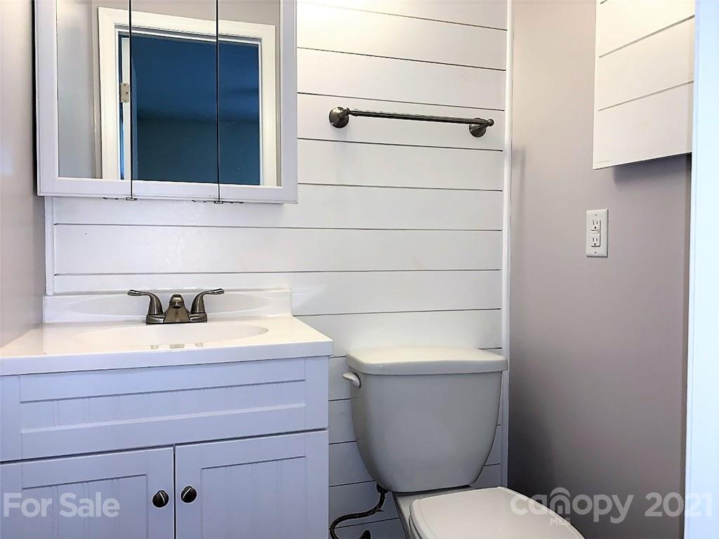 417 Neely Road Brevard, NC 28712 - Photo 20 of 28 Gallery Image 20