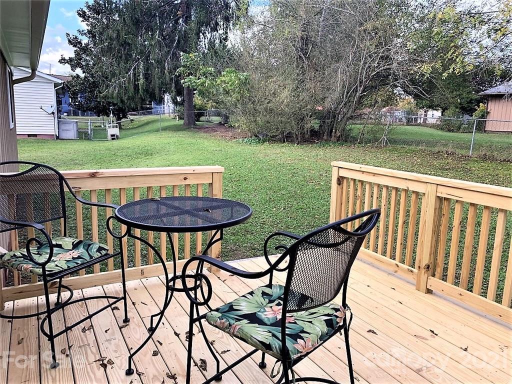 417 Neely Road Brevard, NC 28712 - Photo 22 of 28 Gallery Image 22