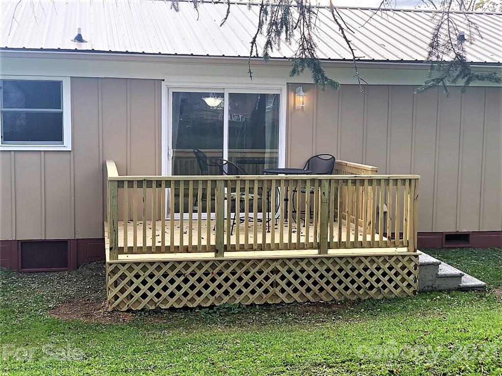 417 Neely Road Brevard, NC 28712 - Photo 24 of 28 Gallery Image 24
