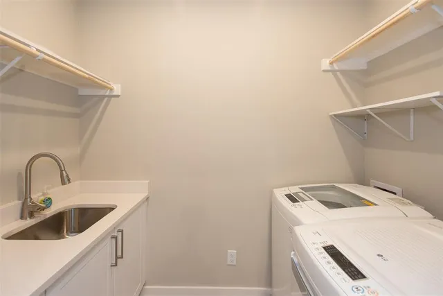 a close view of sink and tap