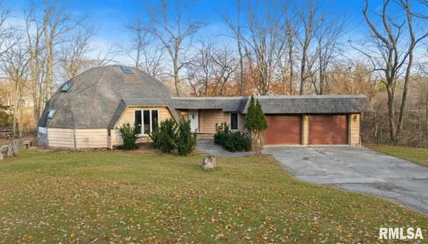 $70,000 | 7108 Pueblo Drive, Delavan, IL 61734