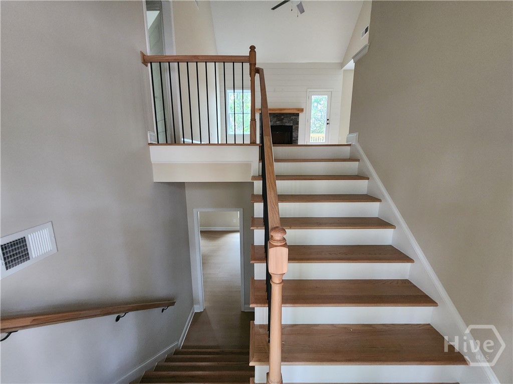 355 Discovery Trail Athens, GA 30605 - Photo 2 of 19