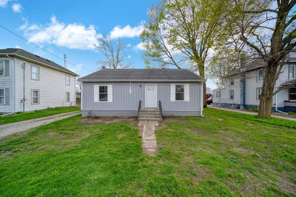 $175,000 | 6357 Highway 223, Palmyra, MI 49268