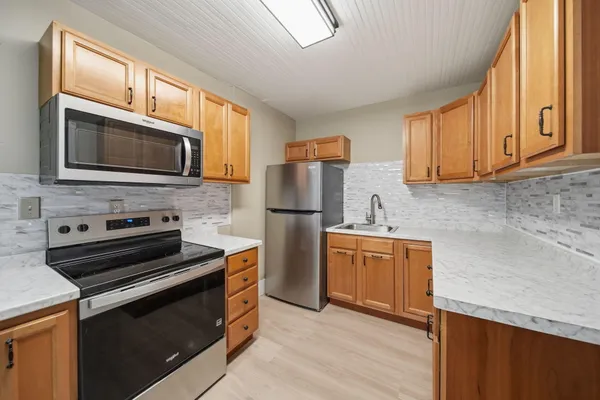 $175,000 | 6357 Highway 223, Palmyra, MI 49268
