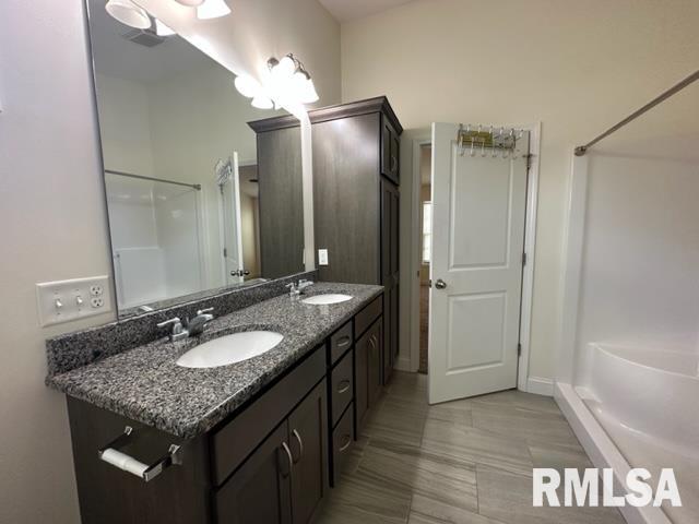 2000 West Rd Drive Springfield, IL 62711 - Photo 14 of 38