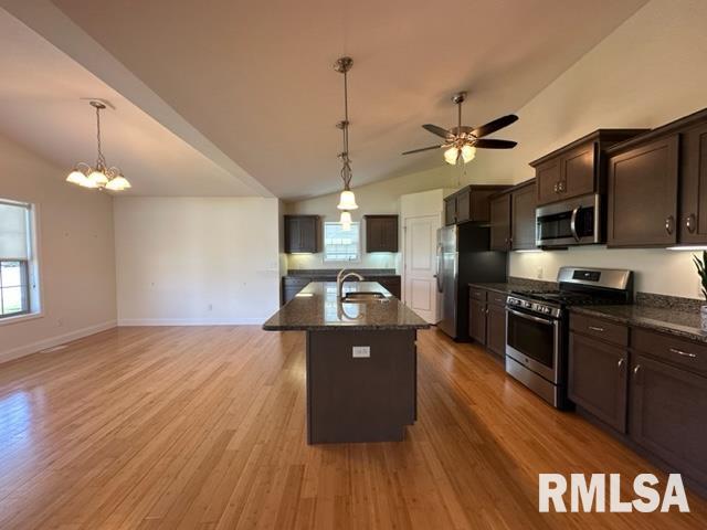 2000 West Rd Drive Springfield, IL 62711 - Photo 7 of 38