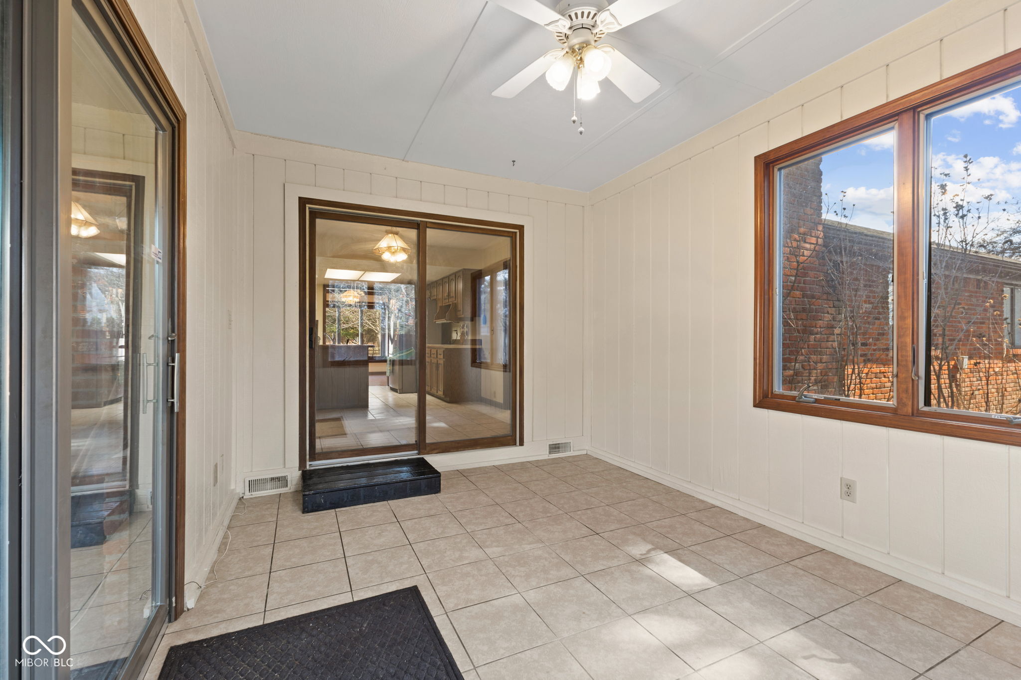 252 North Raceway Road Indianapolis, IN 46234 - Photo 17 of 32 Gallery Image 17