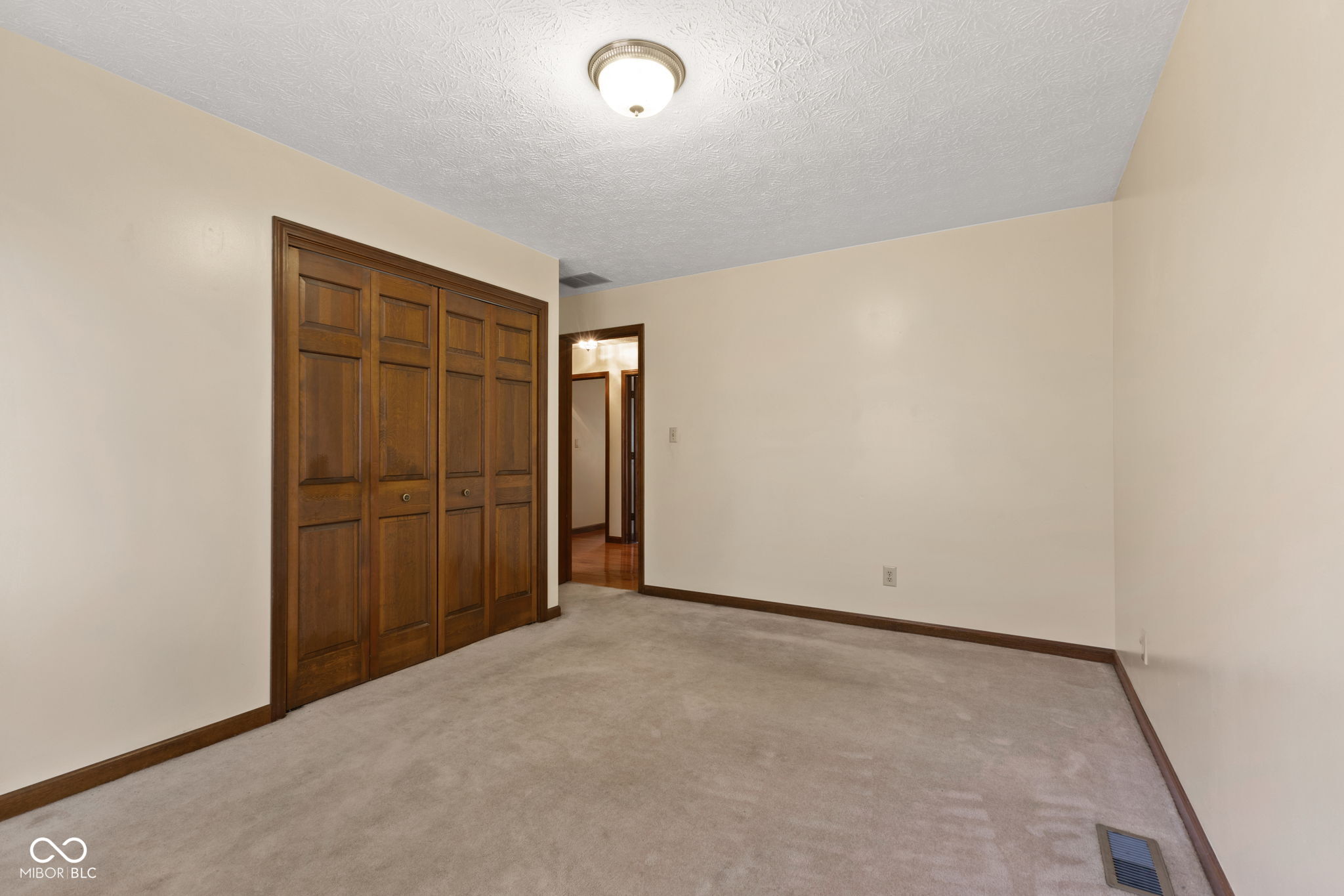 252 North Raceway Road Indianapolis, IN 46234 - Photo 28 of 32 Gallery Image 28