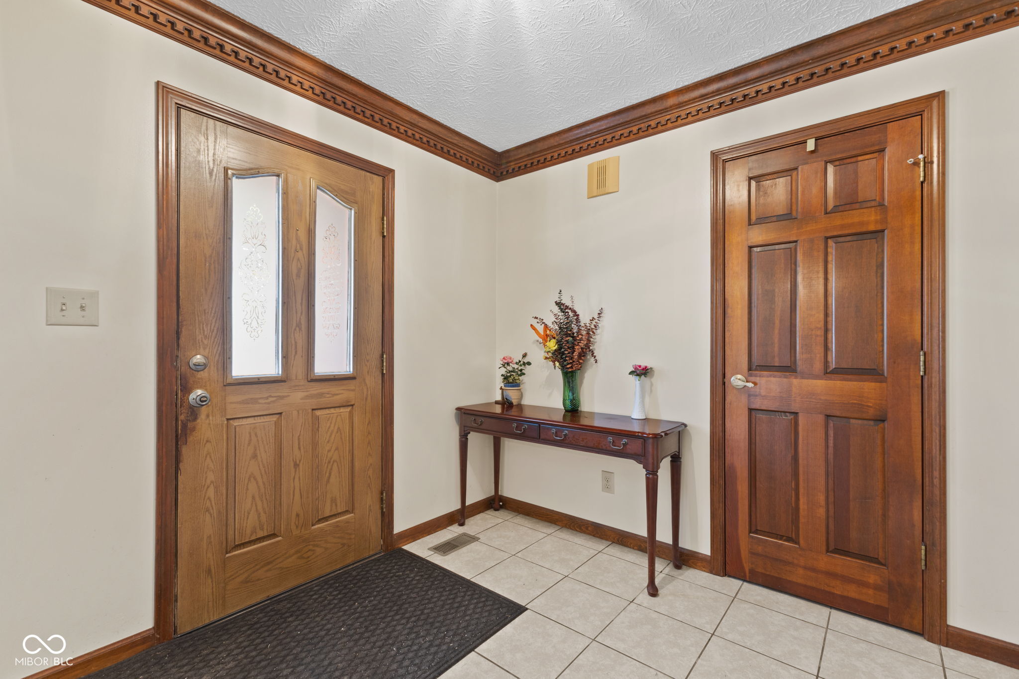 252 North Raceway Road Indianapolis, IN 46234 - Photo 6 of 32 Gallery Image 6