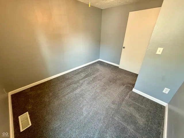 $259,000 | 4833 Pennsylvania Street, Clayton, IN 46118