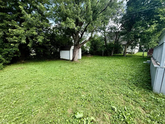 $259,000 | 4833 Pennsylvania Street, Clayton, IN 46118