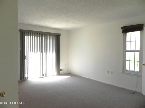 $2,300 | 138 Aster Court, Jackson, NJ 08527