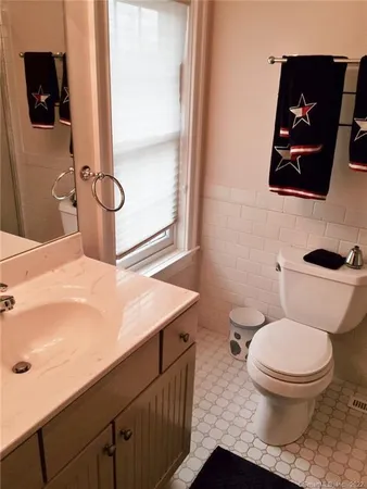 $3,300 | 57 Harbor Avenue, Madison, CT 06443