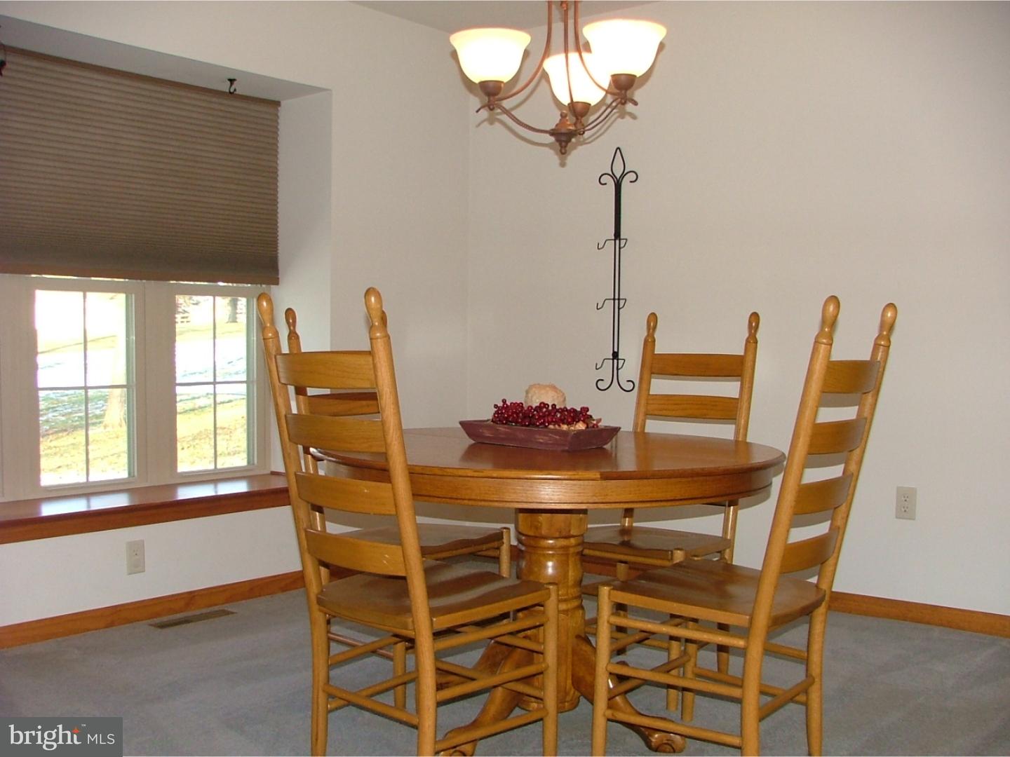 1101 Lees Bridge Road Nottingham, PA 19362 - Photo 2 of 19 Dining Room