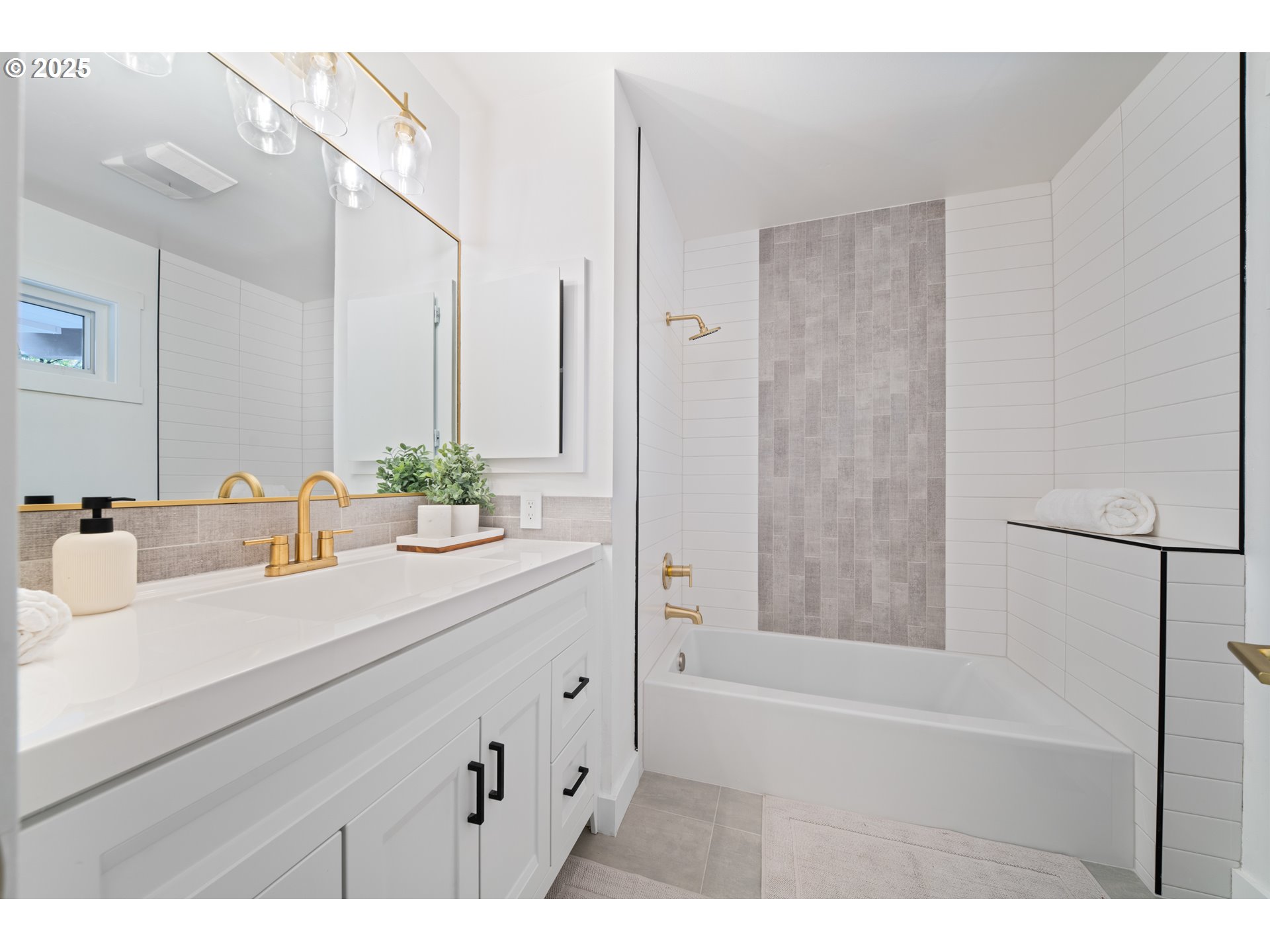 42600 East Larch Mountain Road Corbett, OR 97019 - Photo 22 of 48