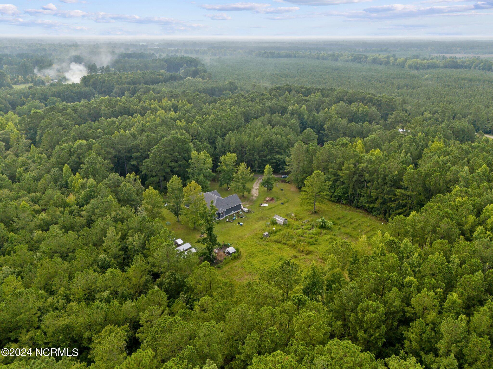 959 Kel Ash Road Rocky Point, NC 28457 - Photo 47 of 59 47-web-or-mls-DJI_20240729184307_0118_D